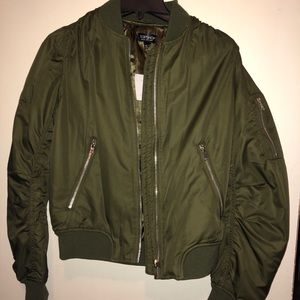 Price dropped for 1 hour ❤️👏🏼New from Top Shop